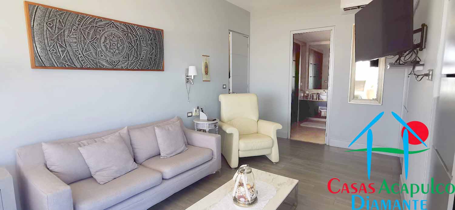 Ocean Front 202 - Recámara principal antes de Otis 5